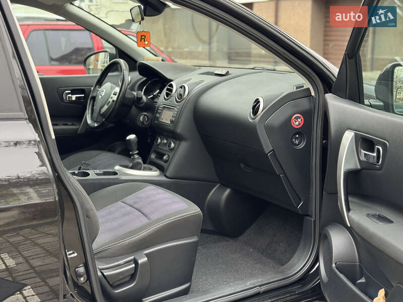 Внедорожник / Кроссовер Nissan Qashqai 2013 в Ивано-Франковске