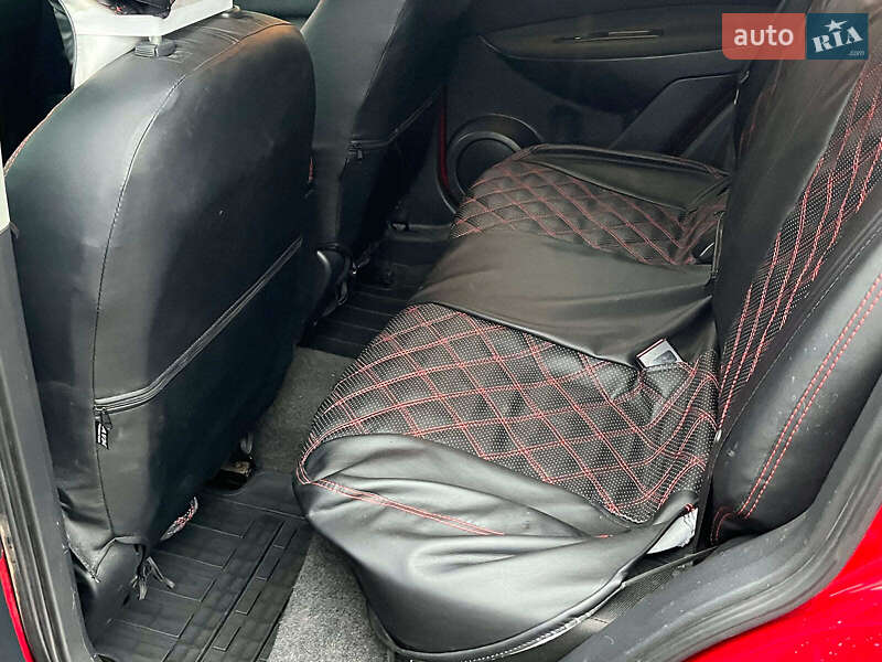 Внедорожник / Кроссовер Nissan Qashqai 2012 в Киеве