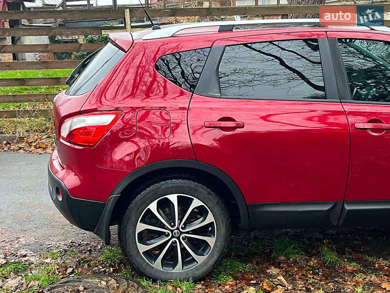 Внедорожник / Кроссовер Nissan Qashqai 2012 в Киеве