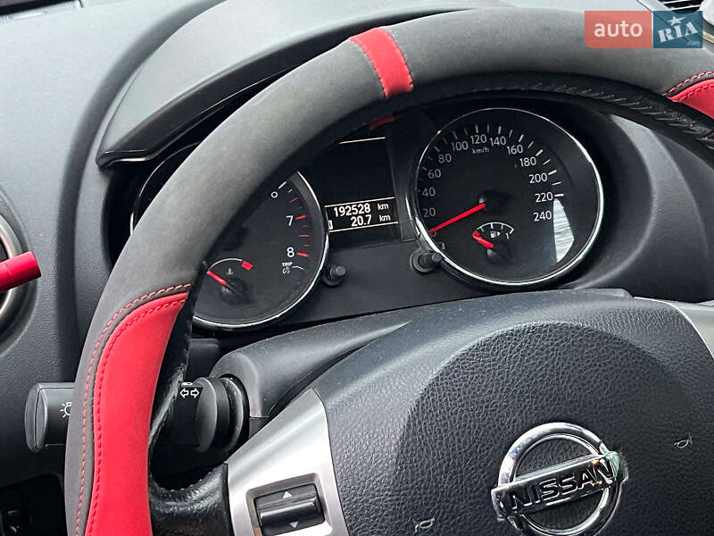 Внедорожник / Кроссовер Nissan Qashqai 2012 в Киеве