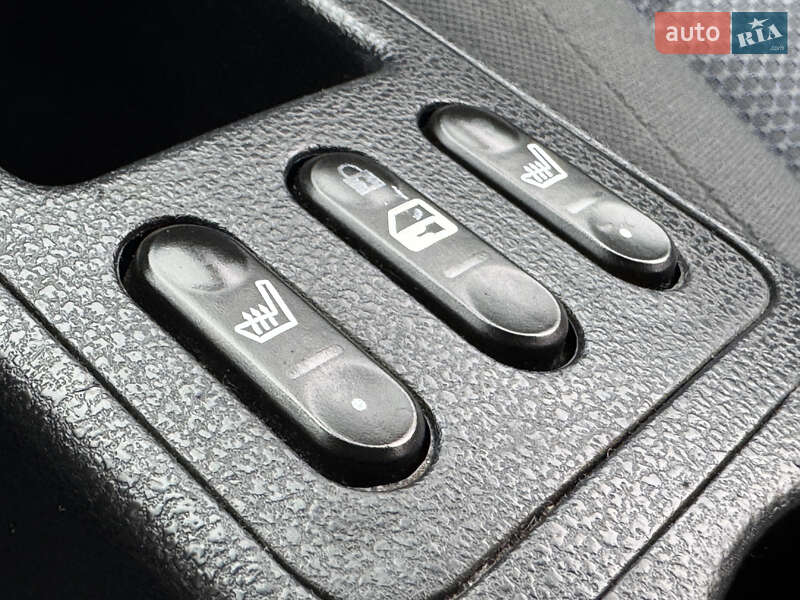 Внедорожник / Кроссовер Nissan Qashqai 2012 в Львове фото 30 Внедорожник / Кроссовер Nissan Qashqai 2012 в Львове