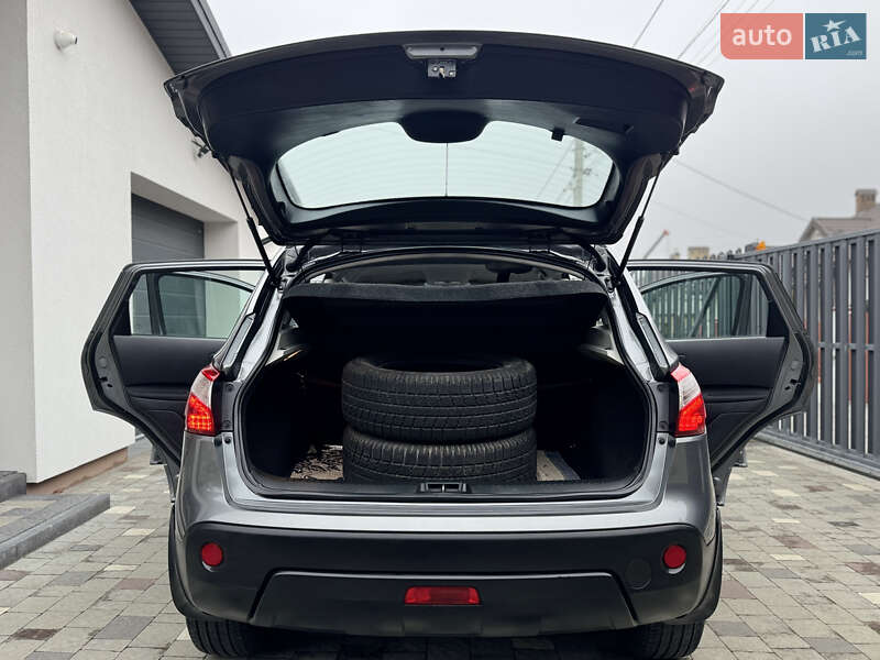 Внедорожник / Кроссовер Nissan Qashqai 2012 в Львове фото 37 Внедорожник / Кроссовер Nissan Qashqai 2012 в Львове