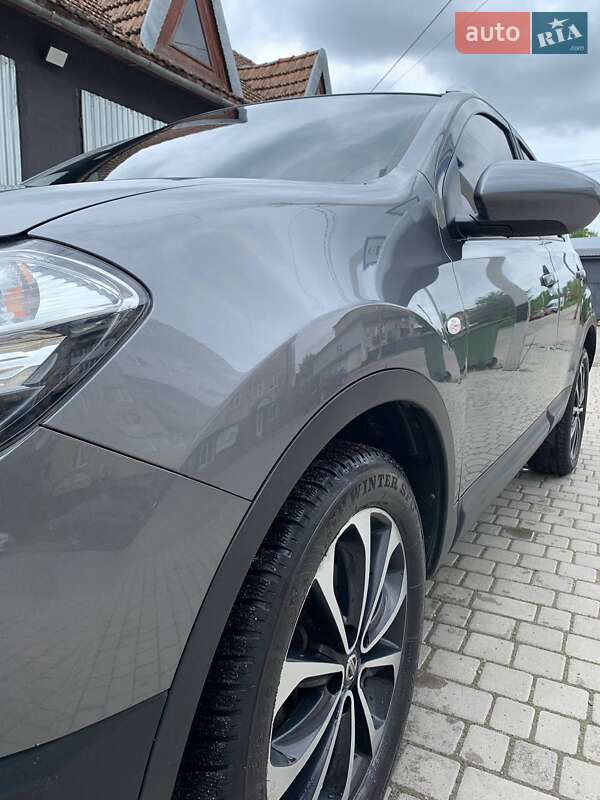 Позашляховик / Кросовер Nissan Qashqai 2012 в Коломиї