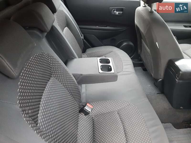 Внедорожник / Кроссовер Nissan Qashqai 2007 в Миргороде