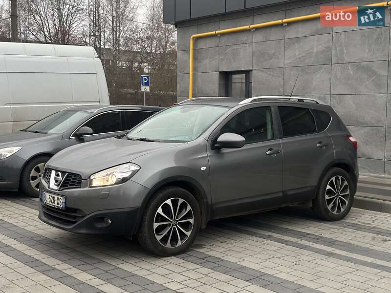 Внедорожник / Кроссовер Nissan Qashqai 2012 в Луцке