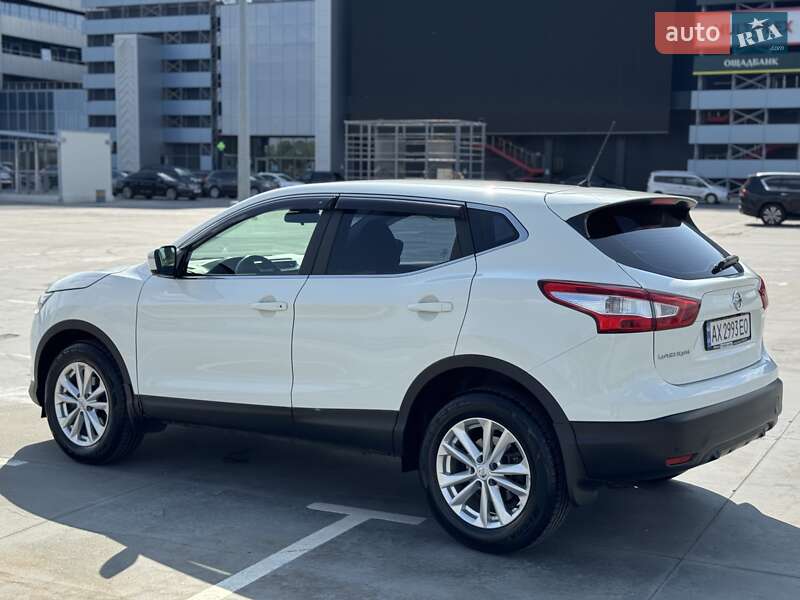 Позашляховик / Кросовер Nissan Qashqai 2016 в Києві