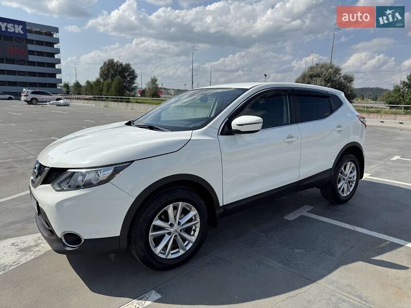 Позашляховик / Кросовер Nissan Qashqai 2016 в Києві