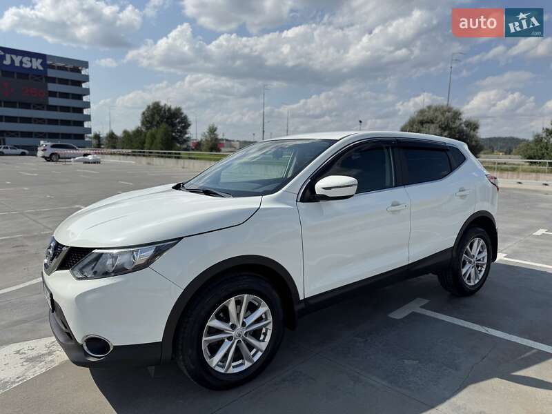 Позашляховик / Кросовер Nissan Qashqai 2016 в Києві