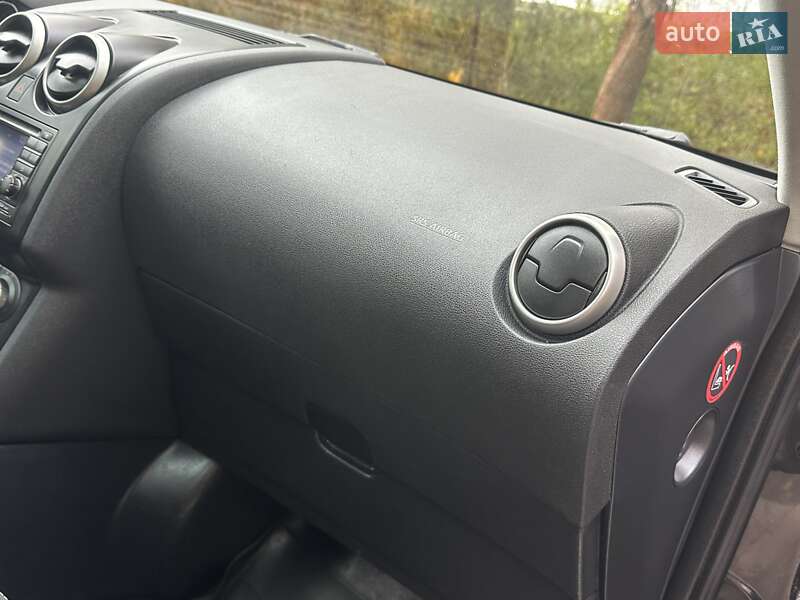 Внедорожник / Кроссовер Nissan Qashqai 2009 в Дрогобыче