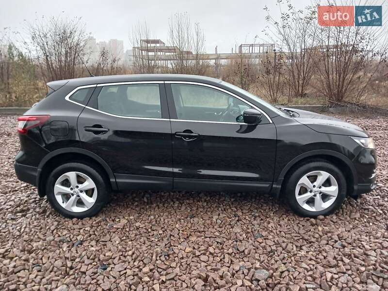 Внедорожник / Кроссовер Nissan Qashqai 2021 в Киеве