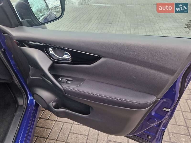 Позашляховик / Кросовер Nissan Qashqai 2014 в Калуші фото 32 Позашляховик / Кросовер Nissan Qashqai 2014 в Калуші