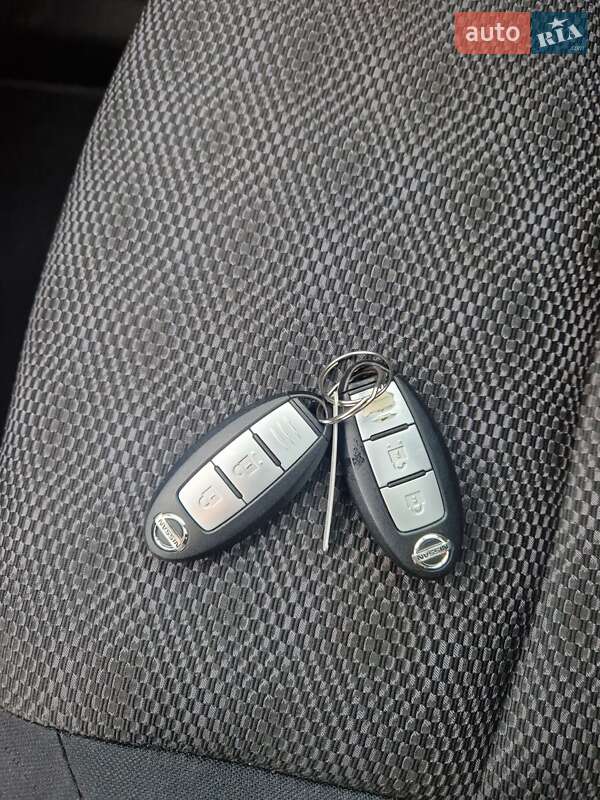 Позашляховик / Кросовер Nissan Qashqai 2014 в Калуші фото 41 Позашляховик / Кросовер Nissan Qashqai 2014 в Калуші