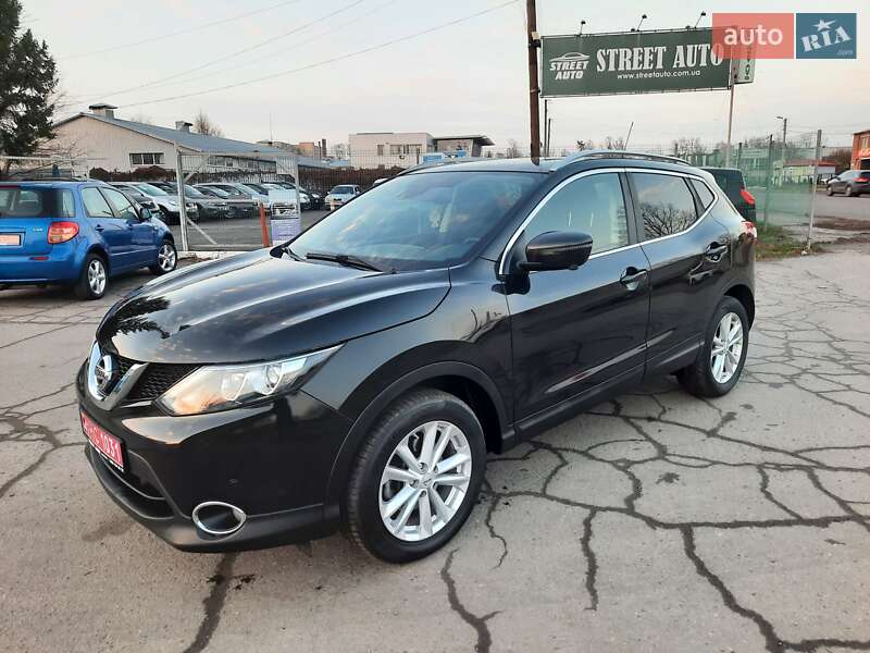 Позашляховик / Кросовер Nissan Qashqai 2015 в Полтаві фото 6 Позашляховик / Кросовер Nissan Qashqai 2015 в Полтаві