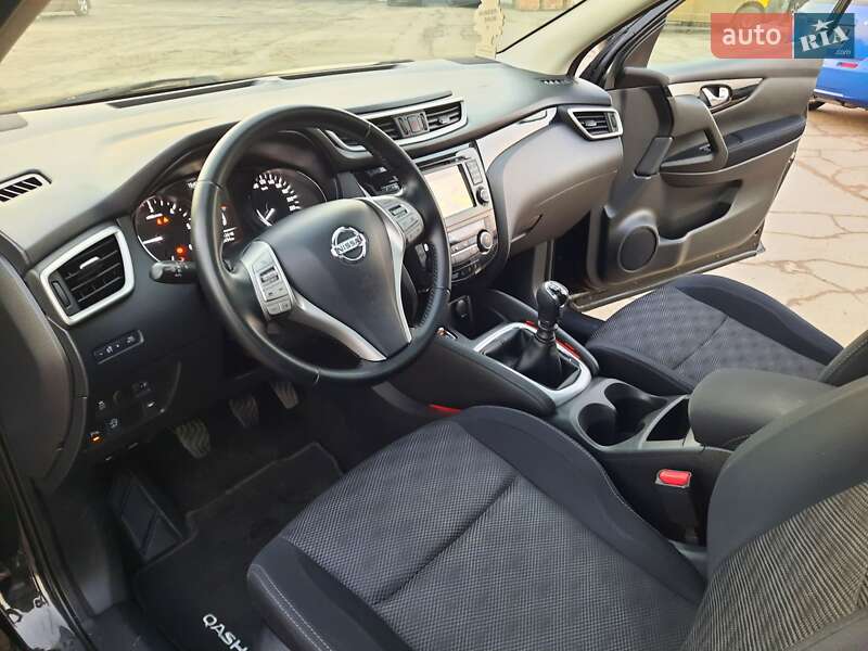 Позашляховик / Кросовер Nissan Qashqai 2015 в Полтаві фото 71 Позашляховик / Кросовер Nissan Qashqai 2015 в Полтаві