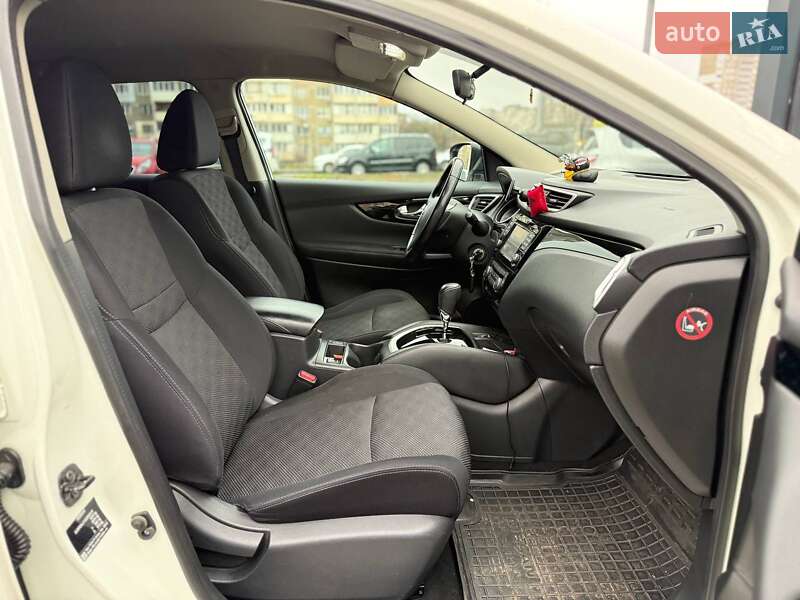 Позашляховик / Кросовер Nissan Qashqai 2017 в Києві