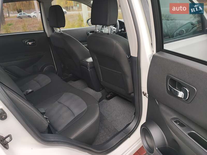 Позашляховик / Кросовер Nissan Qashqai 2013 в Вінниці