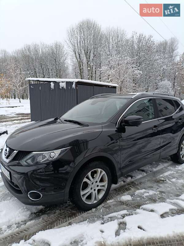 Внедорожник / Кроссовер Nissan Qashqai 2015 в Львове