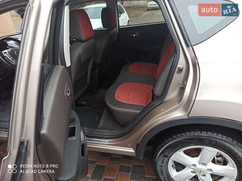 Позашляховик / Кросовер Nissan Qashqai 2008 в Магдалинівці