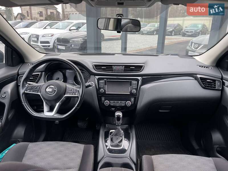 Внедорожник / Кроссовер Nissan Qashqai 2018 в Киеве