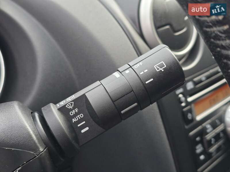 Внедорожник / Кроссовер Nissan Qashqai 2010 в Хмельницком