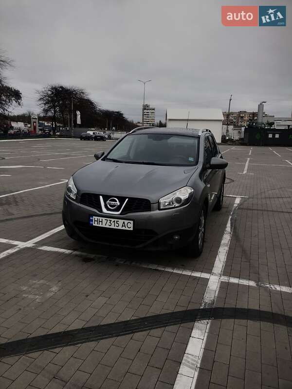 Внедорожник / Кроссовер Nissan Qashqai 2012 в Одессе