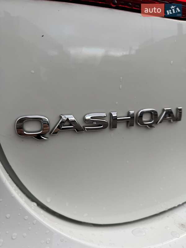 Позашляховик / Кросовер Nissan Qashqai 2018 в Сумах