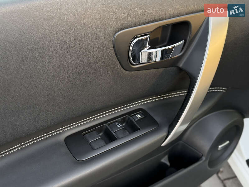 Внедорожник / Кроссовер Nissan Qashqai 2013 в Луцке