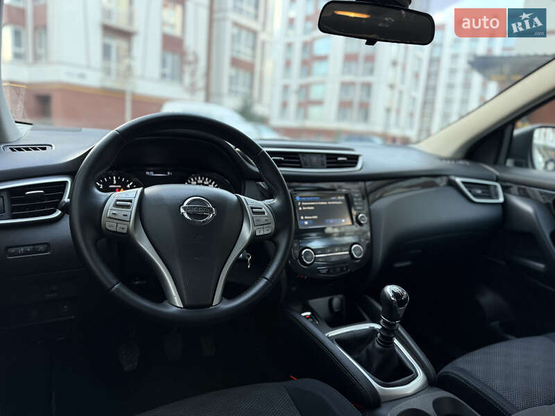 Внедорожник / Кроссовер Nissan Qashqai 2016 в Ивано-Франковске фото 34 Внедорожник / Кроссовер Nissan Qashqai 2016 в Ивано-Франковске