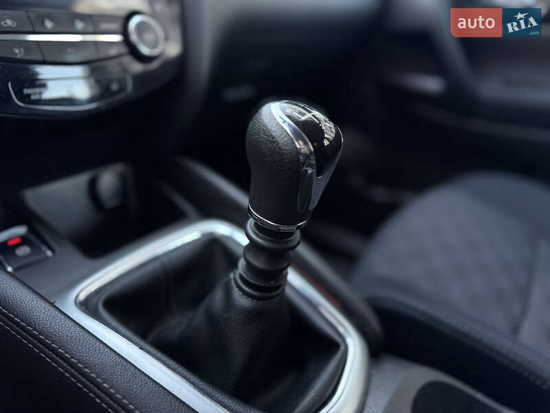 Внедорожник / Кроссовер Nissan Qashqai 2016 в Ивано-Франковске фото 43 Внедорожник / Кроссовер Nissan Qashqai 2016 в Ивано-Франковске