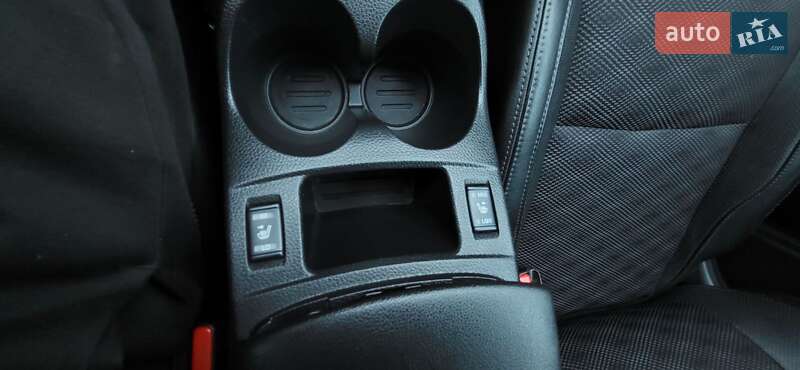 Позашляховик / Кросовер Nissan Qashqai 2015 в Кременчуці