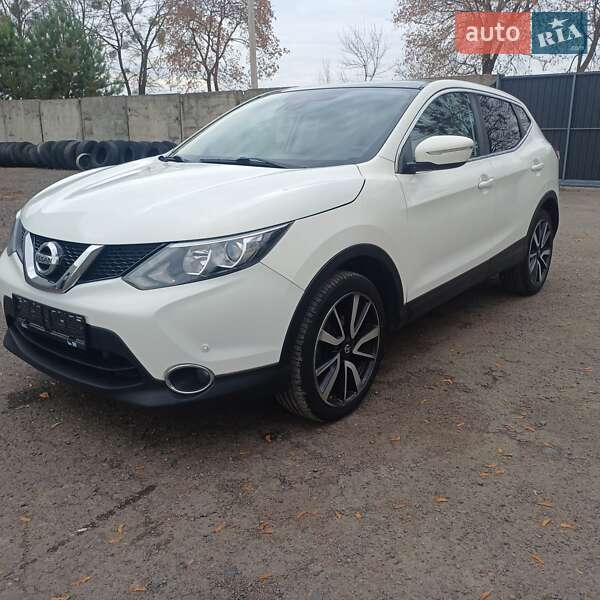 Nissan Qashqai 2015