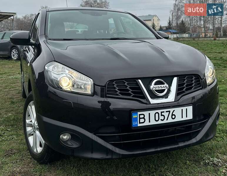 Внедорожник / Кроссовер Nissan Qashqai 2012 в Полтаве