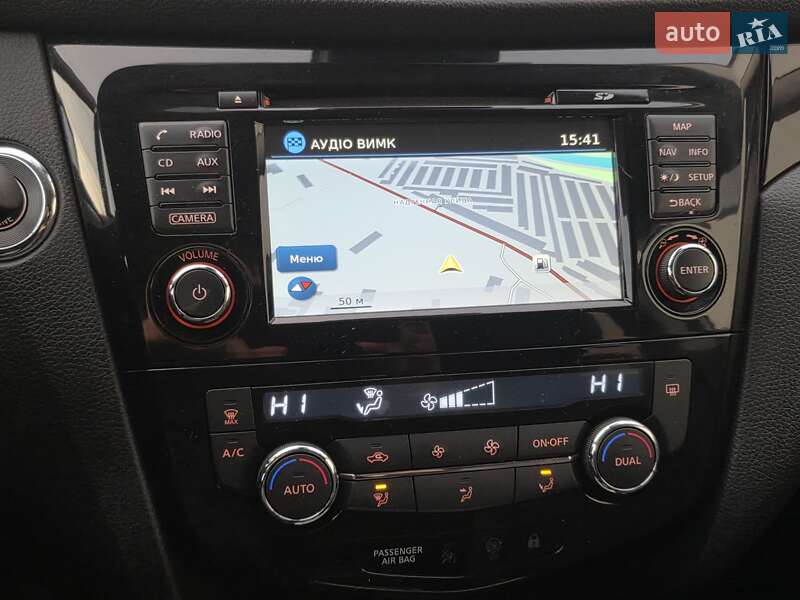 Внедорожник / Кроссовер Nissan Qashqai 2017 в Ивано-Франковске