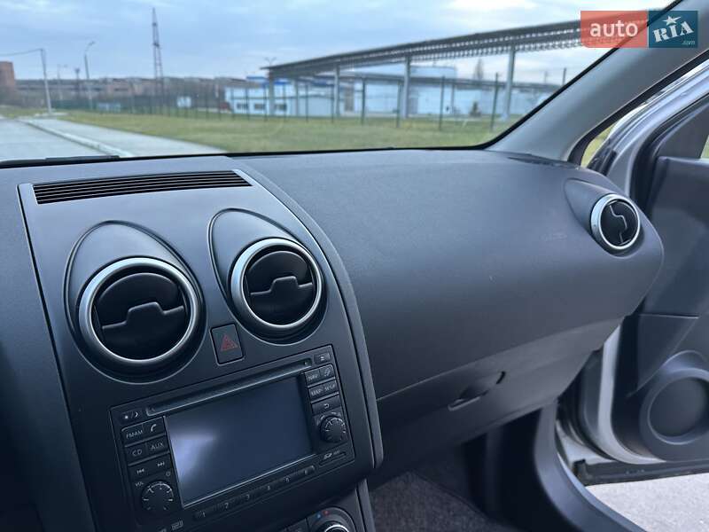 Позашляховик / Кросовер Nissan Qashqai 2010 в Коростені фото 30 Позашляховик / Кросовер Nissan Qashqai 2010 в Коростені