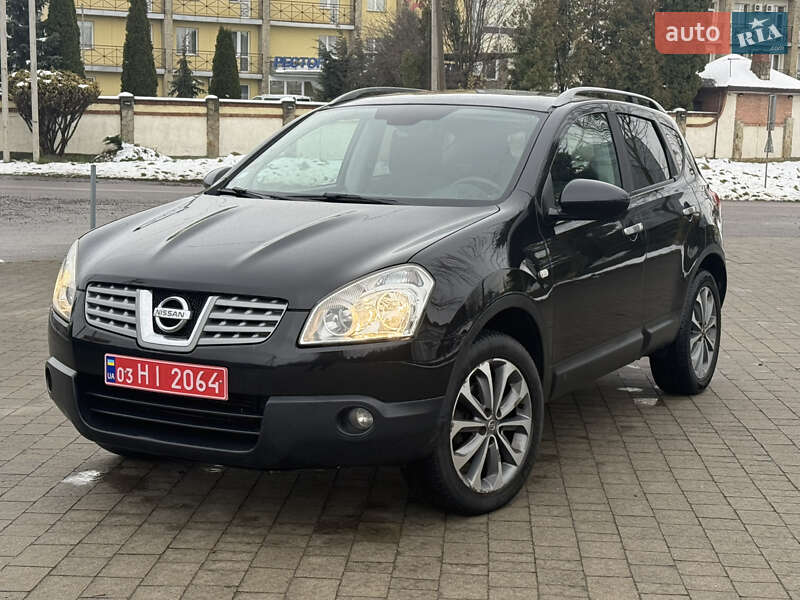 Позашляховик / Кросовер Nissan Qashqai 2009 в Львові