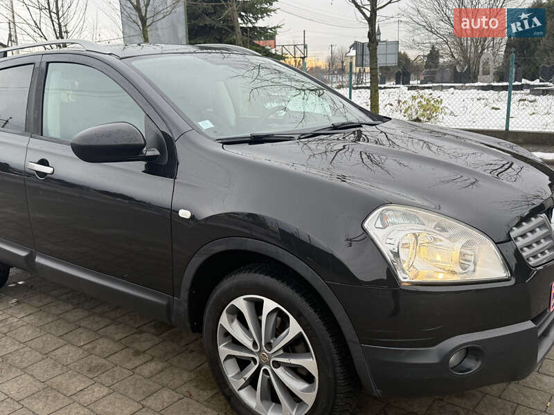 Позашляховик / Кросовер Nissan Qashqai 2009 в Львові