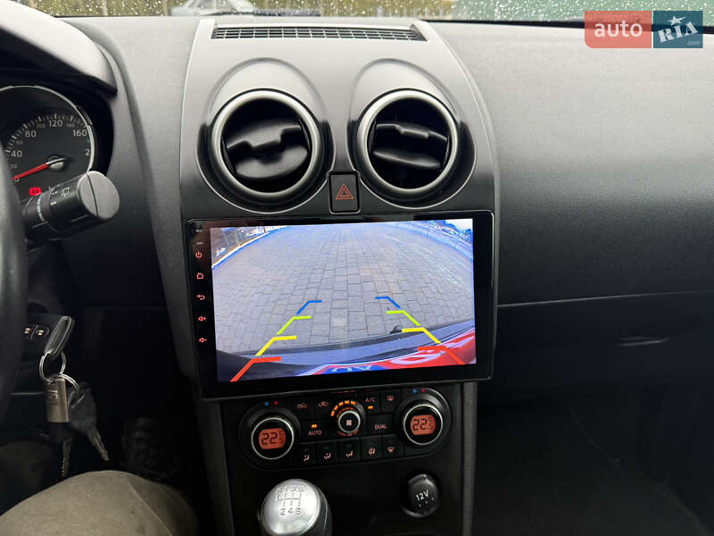 Позашляховик / Кросовер Nissan Qashqai 2009 в Львові