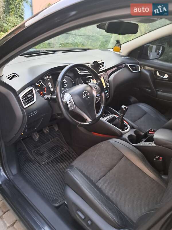 Позашляховик / Кросовер Nissan Qashqai 2014 в Чорткові