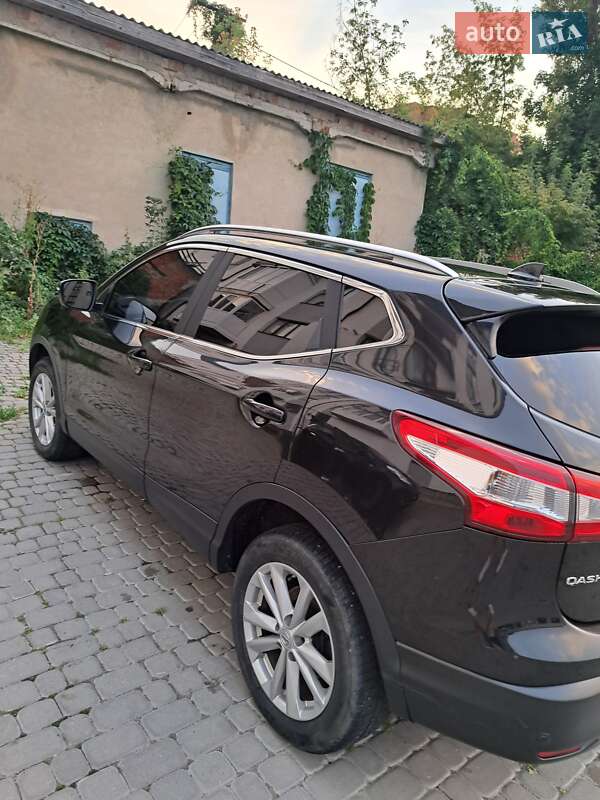Позашляховик / Кросовер Nissan Qashqai 2014 в Чорткові