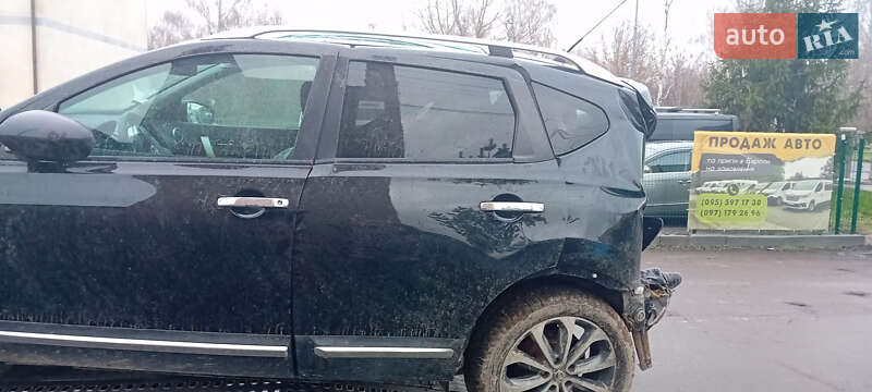 Внедорожник / Кроссовер Nissan Qashqai 2011 в Дубно фото 4 Внедорожник / Кроссовер Nissan Qashqai 2011 в Дубно