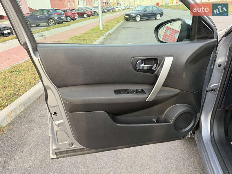 Внедорожник / Кроссовер Nissan Qashqai 2011 в Виннице