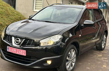 Позашляховик / Кросовер Nissan Qashqai 2011 в Коломиї