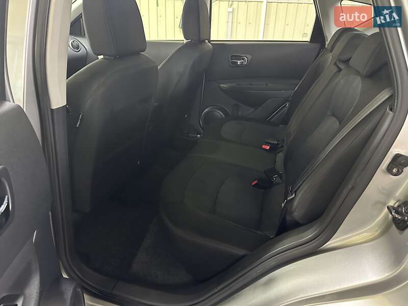 Позашляховик / Кросовер Nissan Qashqai 2010 в Коростені фото 44 Позашляховик / Кросовер Nissan Qashqai 2010 в Коростені