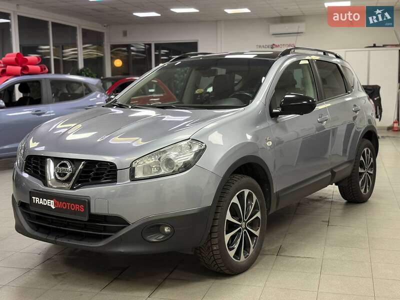 Внедорожник / Кроссовер Nissan Qashqai 2013 в Киеве