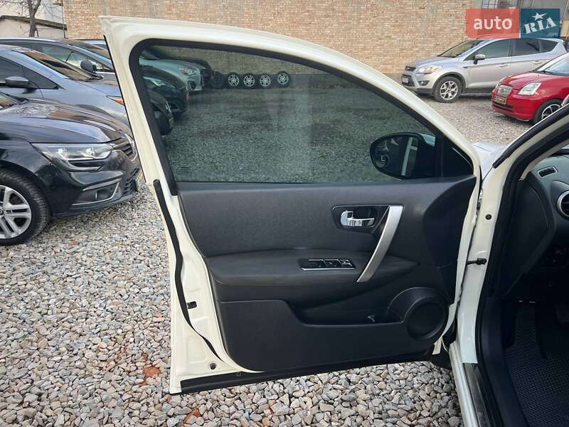 Внедорожник / Кроссовер Nissan Qashqai 2011 в Коломые