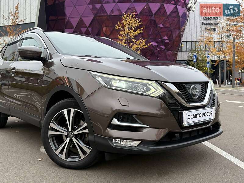 Внедорожник / Кроссовер Nissan Qashqai 2017 в Киеве
