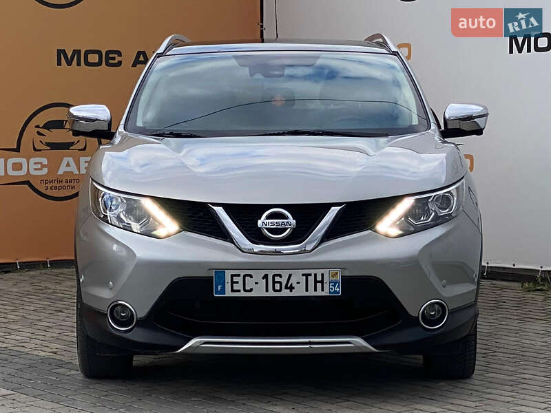 Внедорожник / Кроссовер Nissan Qashqai 2016 в Ровно