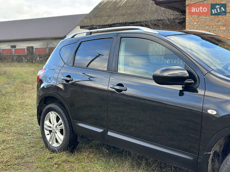 Внедорожник / Кроссовер Nissan Qashqai 2011 в Луцке