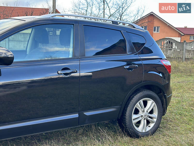 Внедорожник / Кроссовер Nissan Qashqai 2011 в Луцке