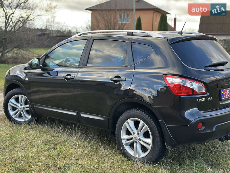 Внедорожник / Кроссовер Nissan Qashqai 2011 в Луцке